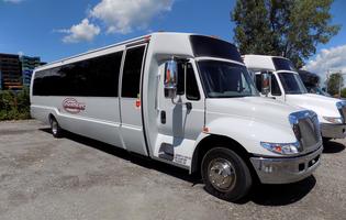 silver-limo-bus1.jpg